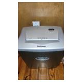 Fellows OD1200C  Paper Shredder Fellows OD1200C  Paper Shredder