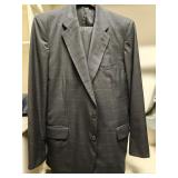 Royal Classic Tom James Suit Sz 42 Royal Classic Tom James Suit Sz 42