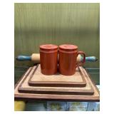 Cork Boards & Salt & Pepper Shakers Cork Boards & Salt & Pepper Shakers