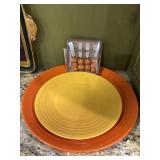 (2) Serving Plate Trays & Butter Spreaders (2) Serving Plate Trays & Butter Spreaders