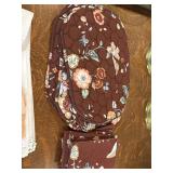 8 Brown Floral Placemats & Napkins 8 Brown Floral Placemats & Napkins