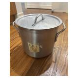 8" aluminum Pot 8" aluminum Pot