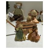 Mini Corn Husk Dolls Mini Corn Husk Dolls