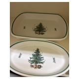 (2) Christmas Trays (2) Christmas Trays
