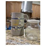 �Have Tea With The Books� Pitcher & Container �Have Tea With The Books� Pitcher & Container