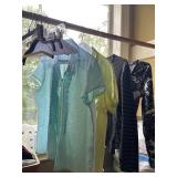 4 Women�s Casual Shirts size petite large & 4 Women�s Casual Shirts size petite large &