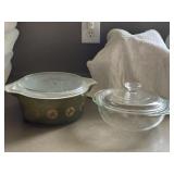 2 Casserole Dishes 2 Casserole Dishes