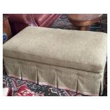Green Ottoman 47"x26"x17 Green Ottoman 47"x26"x17