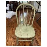 Vintage Green Wooden Chair 26� Vintage Green Wooden Chair 26�