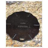 VTG will Isla Black Enameled Cast Iron Trivet VTG will Isla Black Enameled Cast Iron Trivet