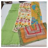 (4) Scarves (4) Scarves