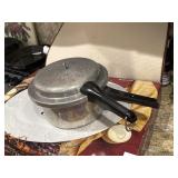 Vintage Mirro Matic Pressure Cooker Vintage Mirro Matic Pressure Cooker