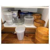 Plastic Containers & Round Wooden Bowls Plastic Containers & Round Wooden Bowls