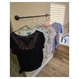 (5) Ladies Dress Tops Sz Med