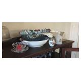 Asst. Glassware, Table Runner