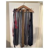 Woodlore Tie Hanger With Assorted Ties