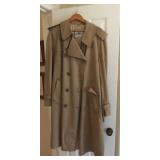 Khaki Trench Coat Appears to Be Men