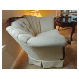 Kingsley French Provincial Armchair 38x33x26,