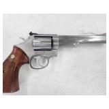 Smith & Wesson .357 Magnum Revovler (Silver)
