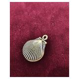 James Avery Sterling Silver Clamshell Charm w/