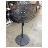 Lasko Oscillating Pedestal Fan Gray