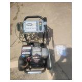 Simpson 3200 PSI 2.5 GPM premium pressure washer