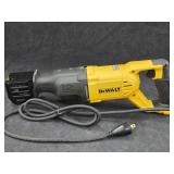 NEW DeWalt DWE305 Reciprocating Saw + 12V B