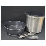9.5" Wilton Spring Form Pan & Ice Bucket