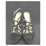 Sz: 6.5, Valentino Caravani Black Sling back