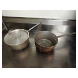 (2) Aluminum Pots & (1) Lid Approx 3.5 L size