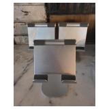 (3) Device Stands