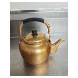 Gold Tone Aluminum Tea Kettle 2L