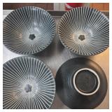 (4) Bowls