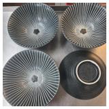 (4) Bowls
