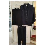 SZ 12 Petite JONES NEW YORKï¿½ Black 3 PC Suit