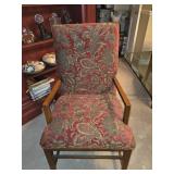 22'ï¿½23'ï¿½39' Red Upholstered Wooden Chair w/Arms