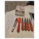 (4) Steak Knives,  Plastic Serving Set &