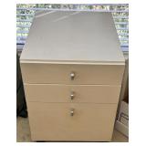 20'x23.5'x 25.5' 3 Drawer Mobile File Cabinet