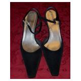8M Stuart Weitzman Womens Black Silk Slingback