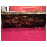 15'ï¿½ 5'ï¿½5.5' Black Lacquer Box