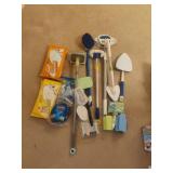 Various Handled Cleaning Tools & Refill Pads