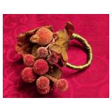 NEW Box of (20) Frosted Fruit Cluster Napkin