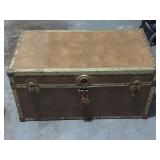 31ï¿½x17"x 16ï¿½ Vintage Steamer Trunk