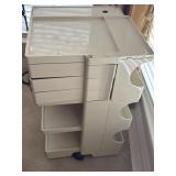 17'x16'x28.5' 360ï¿½ Rotating Movable Storage