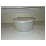 Tupperware 13.5' Round Container