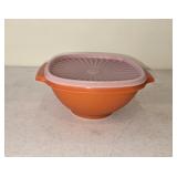 Tupperware Servalier Bowl in Orange