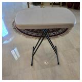 26'ï¿½18'ï¿½28' Small Work Table