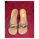 7M Gianni Bini Metallic Gold Cork Wedge Sandals