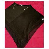 L/XL NWT Peter Nygard Black Poncho
