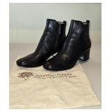 8.5 Black Leather Donald J Pliner Ankle Boots